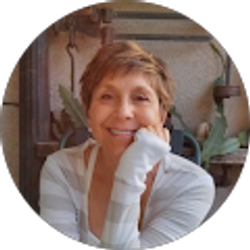 Profile photo of Lani Kauten