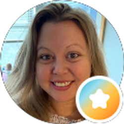 Profile photo of Carrie Lewis