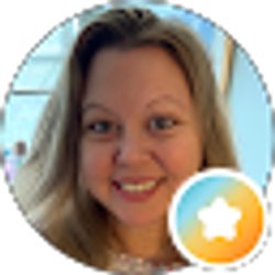 Profile photo of Carrie Lewis