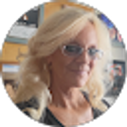 Profile photo of Mary Minic