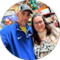 Profile photo of James and Jessica Brown