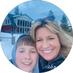 Profile photo of Noelle Drake