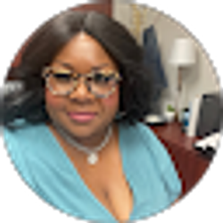 Profile photo of Stephanie Beasley