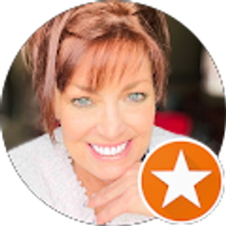 Profile photo of Eve Grey