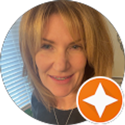 Profile photo of Colleen Knight