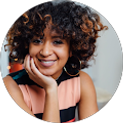 Profile photo of Britney Robbins