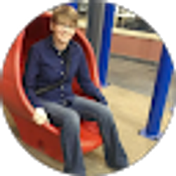 Profile photo of Nina Aust