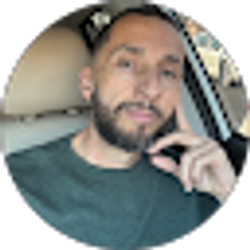 Profile photo of Eloy Bueno