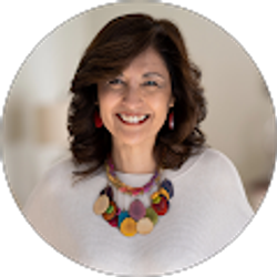 Profile photo of AMPARO JARAMILLO