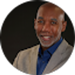 Profile photo of Stephen Starks