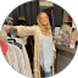 Profile photo of sarah luhmann