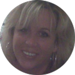 Profile photo of Laurie Kucala-Reck