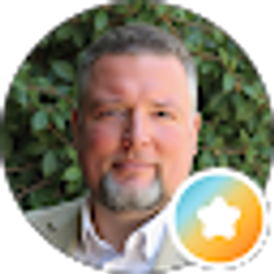 Profile photo of Tomasz Boinski
