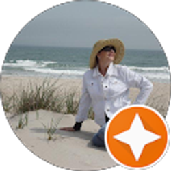 Profile photo of Kara Davenport