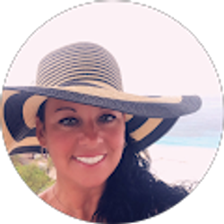 Profile photo of Angela Johnson