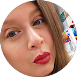 Profile photo of Sarah Rosas