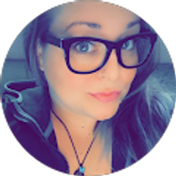 Profile photo of Amy Jay