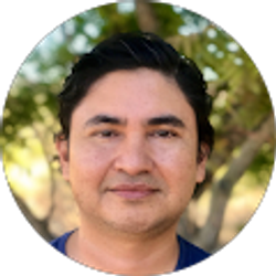 Profile photo of Oscar Ruiz