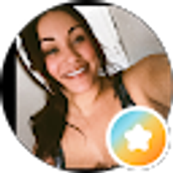 Profile photo of Nicolette Nina