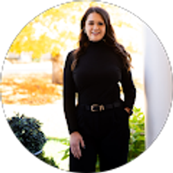 Profile photo of Sarah Heck