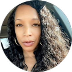 Profile photo of Bee Beautiful