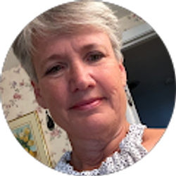 Profile photo of Dawn Miranda