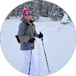 Profile photo of Vicki Hummel