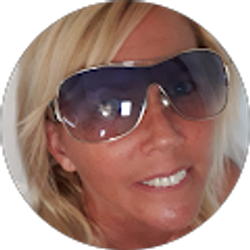 Profile photo of Elina Tilson