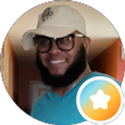 Profile photo of Tee Giles