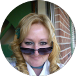 Profile photo of Robyn Soyars