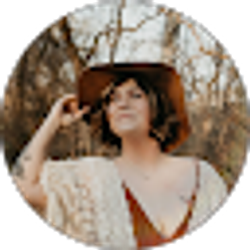 Profile photo of Sarah Creal
