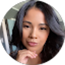 Profile photo of Emma Leon