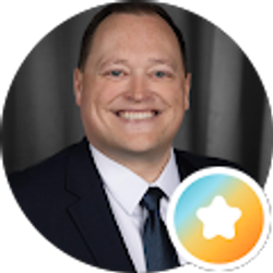 Profile photo of Kelly Isham