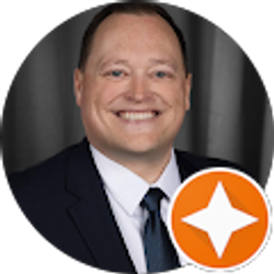 Profile photo of Kelly Isham