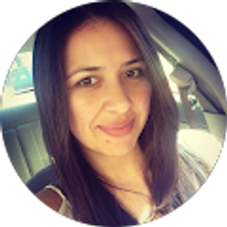 Profile photo of Zandra Laguna