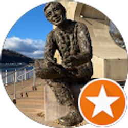 Profile photo of Maureen Jones