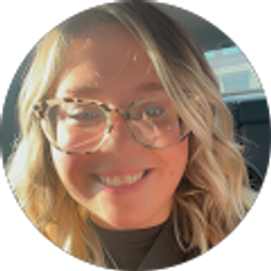 Profile photo of Ainsley Foster