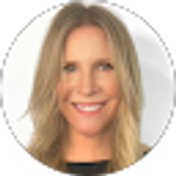 Profile photo of Susan Thesing