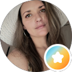 Profile photo of Aimee Luttman