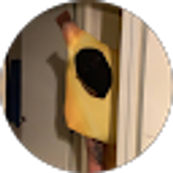 Profile photo of Riley Benson