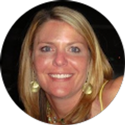 Profile photo of Carrie Nelson