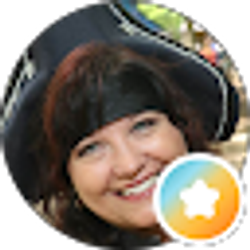 Profile photo of Gayle Houser