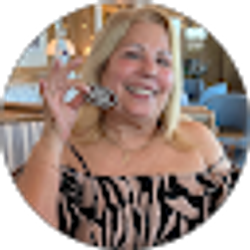 Profile photo of Daysi Acosta