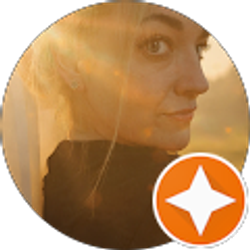 Profile photo of Hannah Curtis