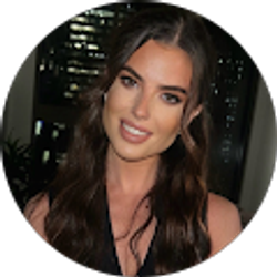 Profile photo of Danielle Mason