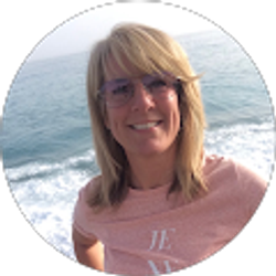 Profile photo of Andrea Walters