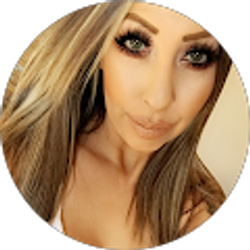 Profile photo of Veronica Z