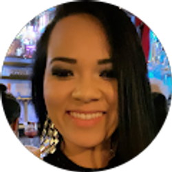 Profile photo of Jackeline Gonçalves