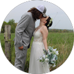 Profile photo of Taylor Roberts