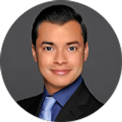 Profile photo of Marlon Flores